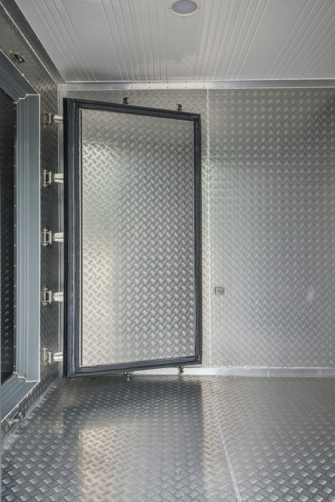 SUPERGEKOELDE CONTAINERS DUBBELE ZONE 20' -60c
