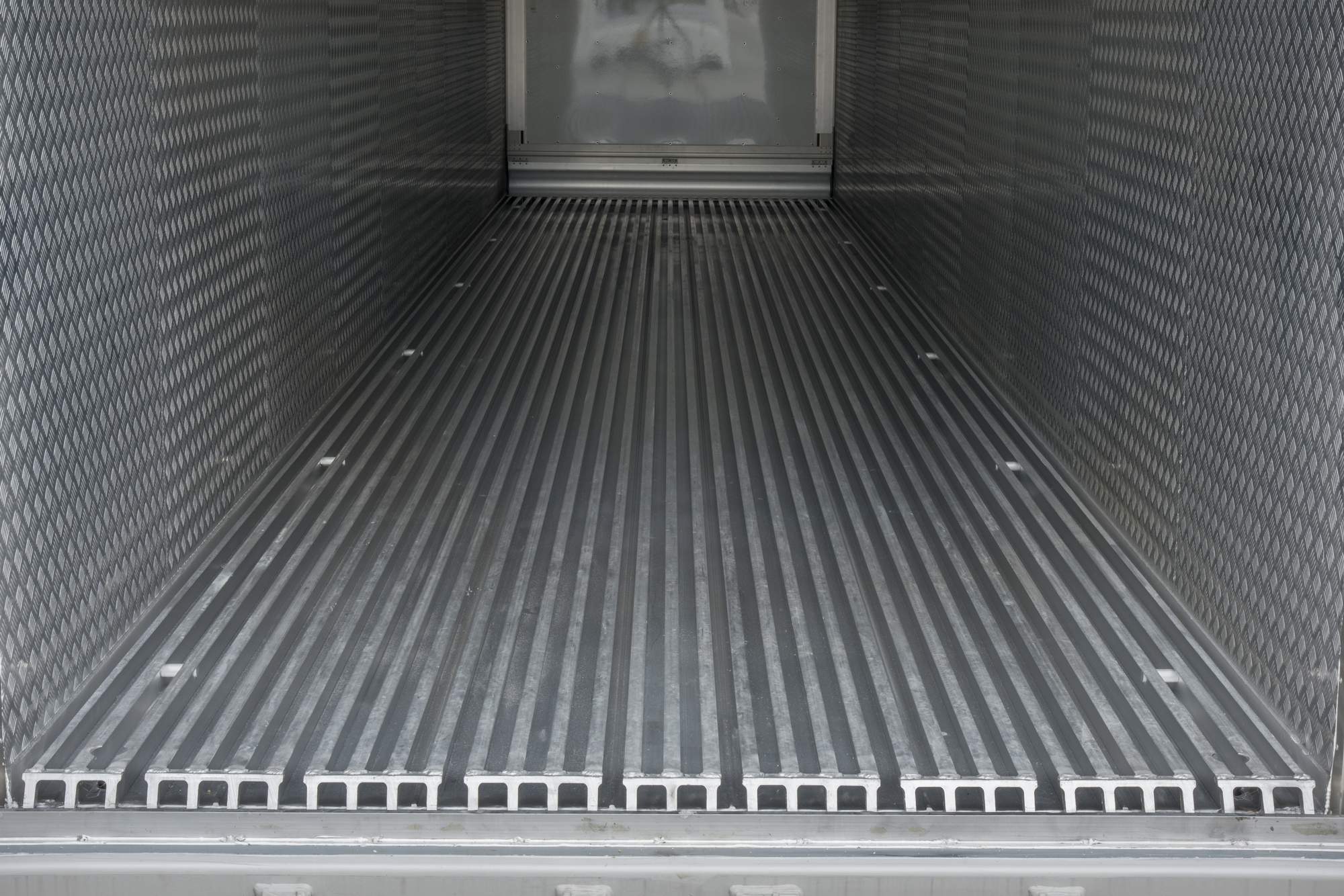 SUPERGEKOELDE CONTAINERS DUBBELE ZONE 20' -60c